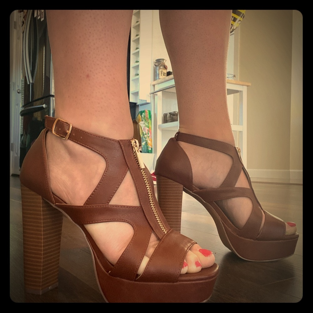 JUSTFAB Women’s Platform Heels